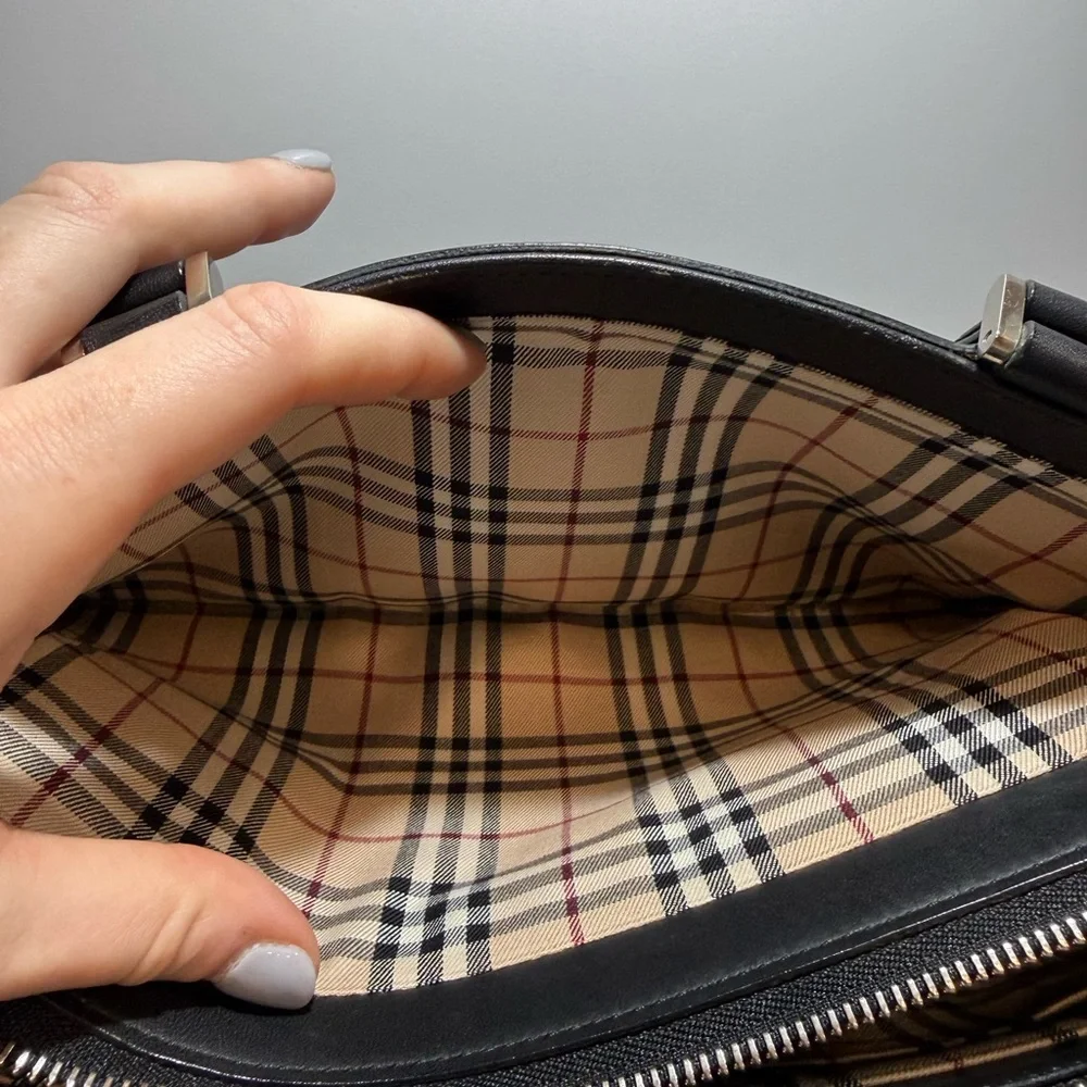 Burberry Black Leather with House Check Interior Handbag - Picture 8 of 11